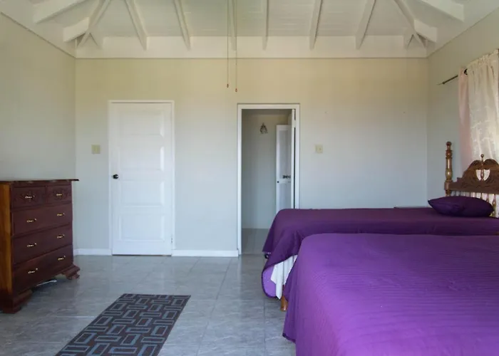Hatfield South Villa *